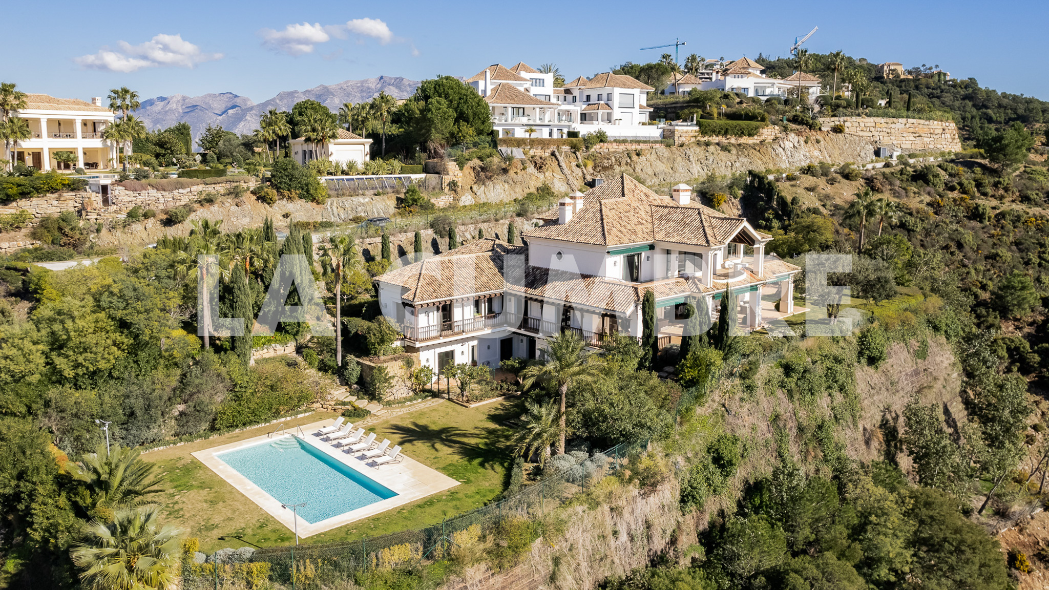 Elegant Villa with Panoramic Views in La Zagaleta, Benahavís