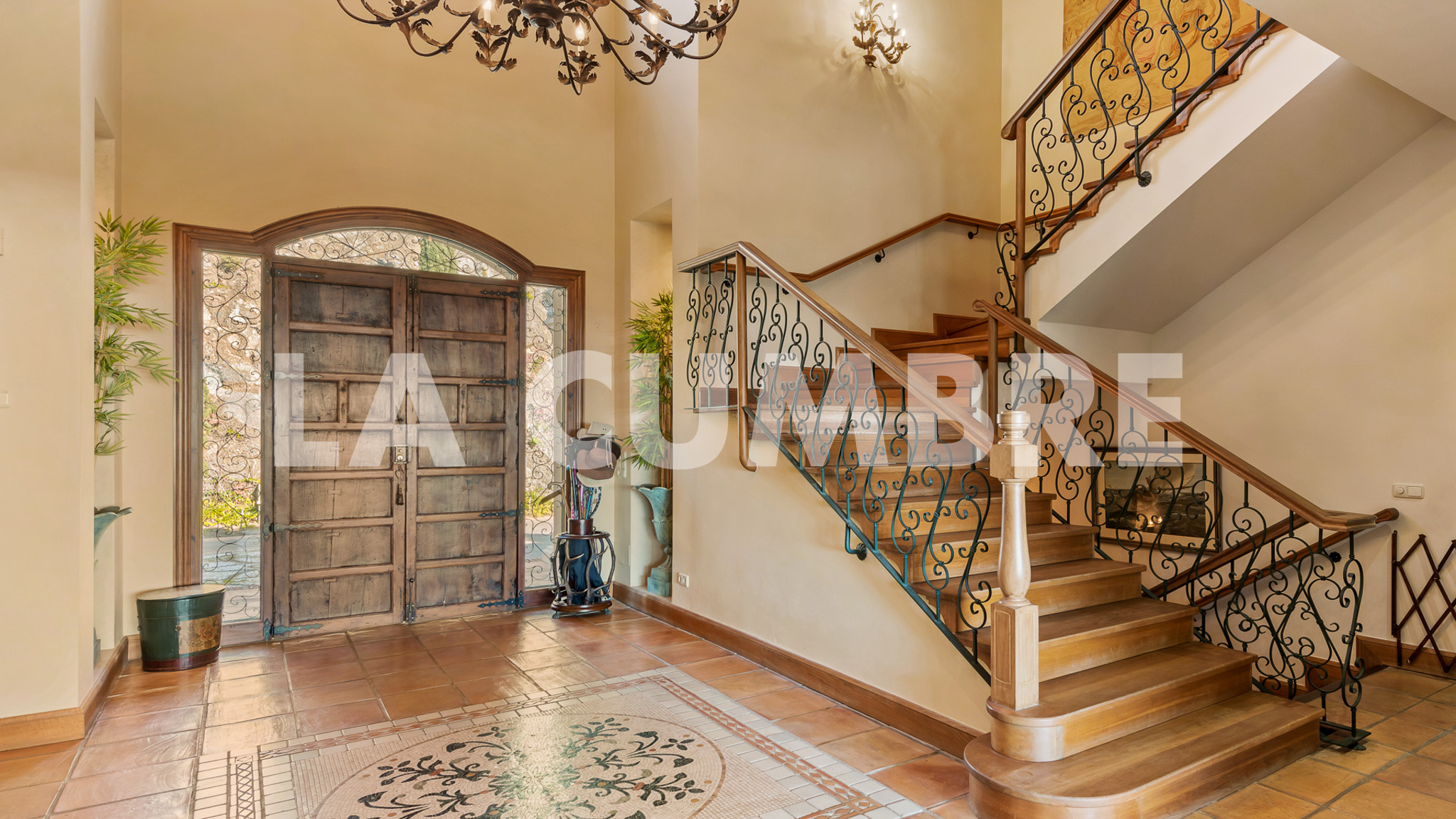 Elegant Villa with Panoramic Views in La Zagaleta, Benahavís